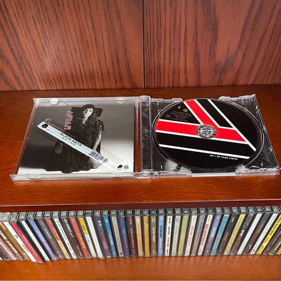 Alicia Keys CD “As I Am” was her 3rd studio album Released November, 2007 - Picture 3 of 5